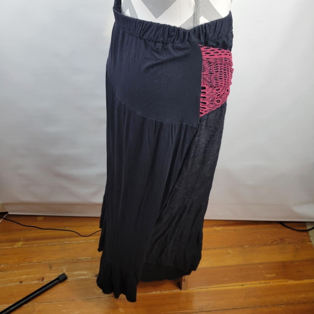 Lily 2 Piece Skirt and Crochet Vest Black Pink Skirt S L/Vest S XL Mixed Media - Picture 15 of 16